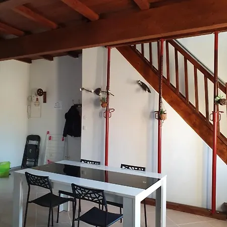 Apartment A Climatise Sur Coursan