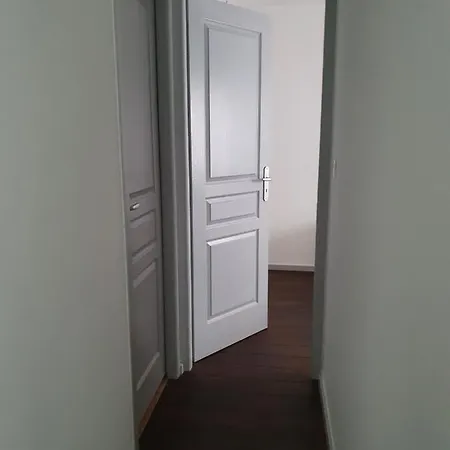Apartment A Climatise Sur Coursan